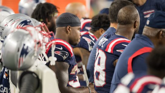 Without much help, Damien Harris will need to rebound from miscue in a hurry taken at Gillette Stadium (Patriots)